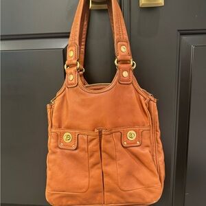 ✨ Marc by Marc Jacobs Leather Shoulder Bag ✨